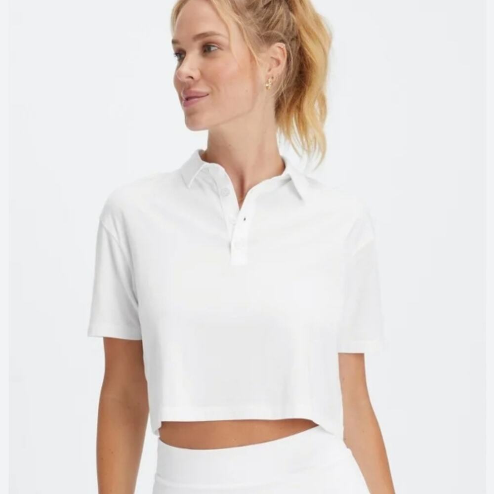 Fabletics White Boxy Short Sleeve Semi-Crop Polo Size Large
